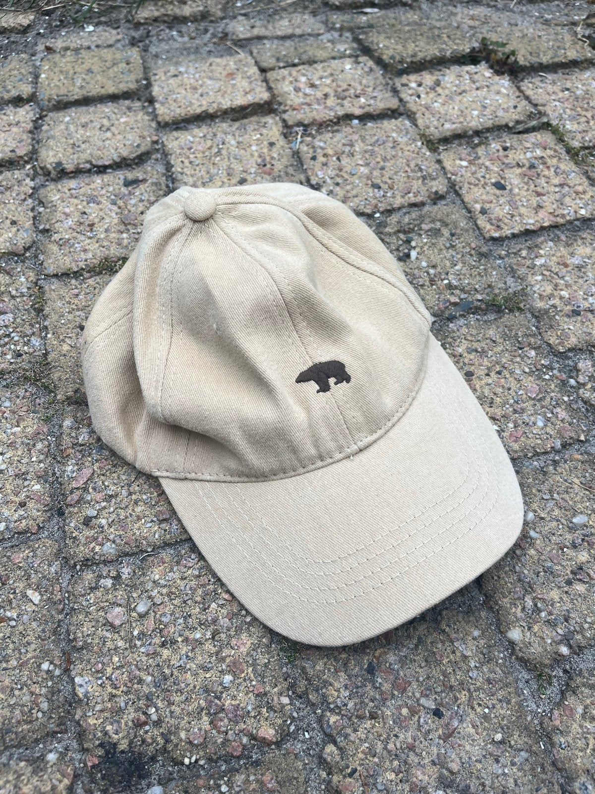 Beige pet met beer logo - One size fits all, Ophalen of Verzenden, Zo goed als nieuw, One size fits all, Pet
