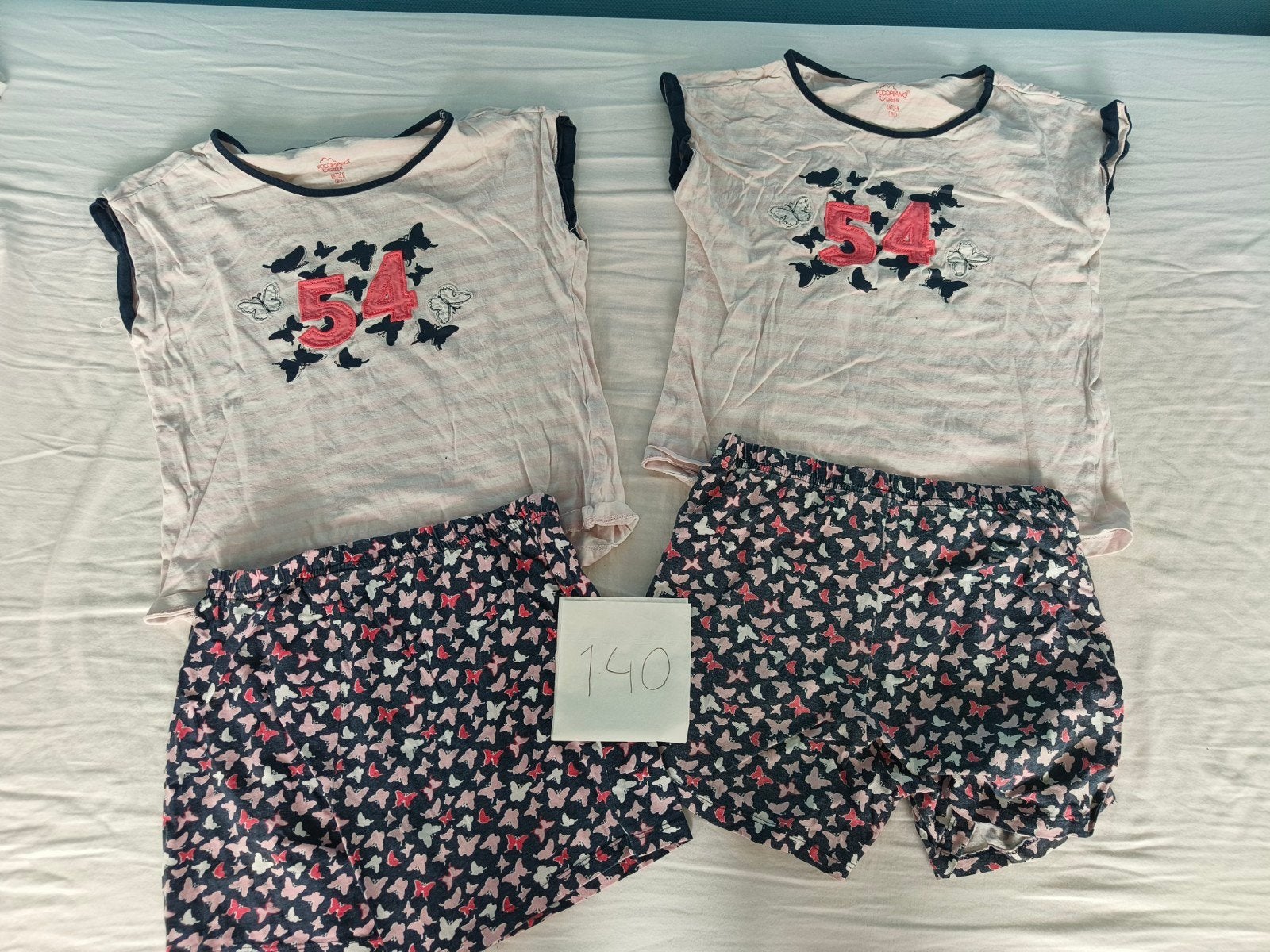 2x Pyjama setje maat 140 shortama, Ophalen of Verzenden, Zo goed als nieuw