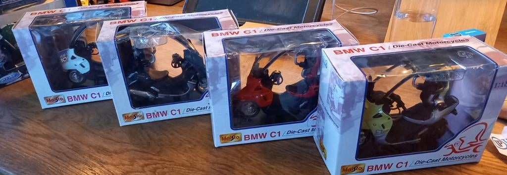 BMW C1  Maisto 4stuks, Ophalen of Verzenden, Overige merken