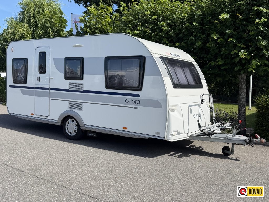 Adria Adora 472 LU Verkocht, Caravans en Kamperen, Caravans, Rondzit, Bedrijf, Adria, 4 tot 5 meter