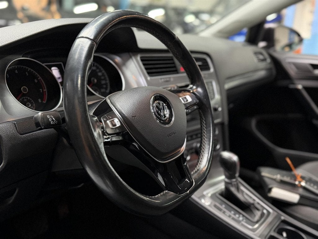 Volkswagen Golf 1.4 TSI DSG! Pano! Clima! Cruise! Maxton!, Automaat, Gebruikt, Origineel Nederlands, Golf