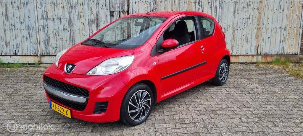 Peugeot 107 1.0-12V XS, Voorwielaandrijving, Euro 5, Gebruikt, 68 pk