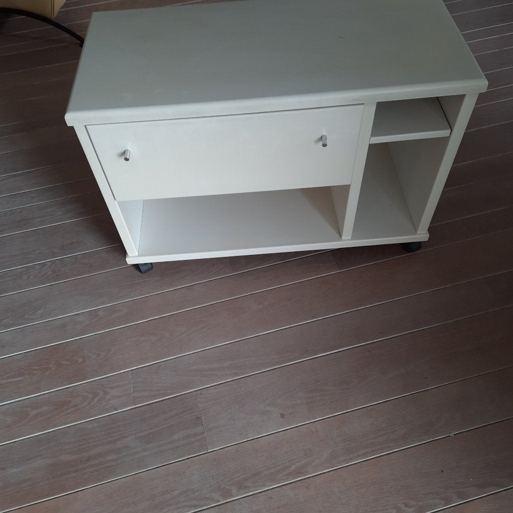 Video meubel, Huis en Inrichting, Ophalen, Overige materialen, Gebruikt, 50 tot 100 cm