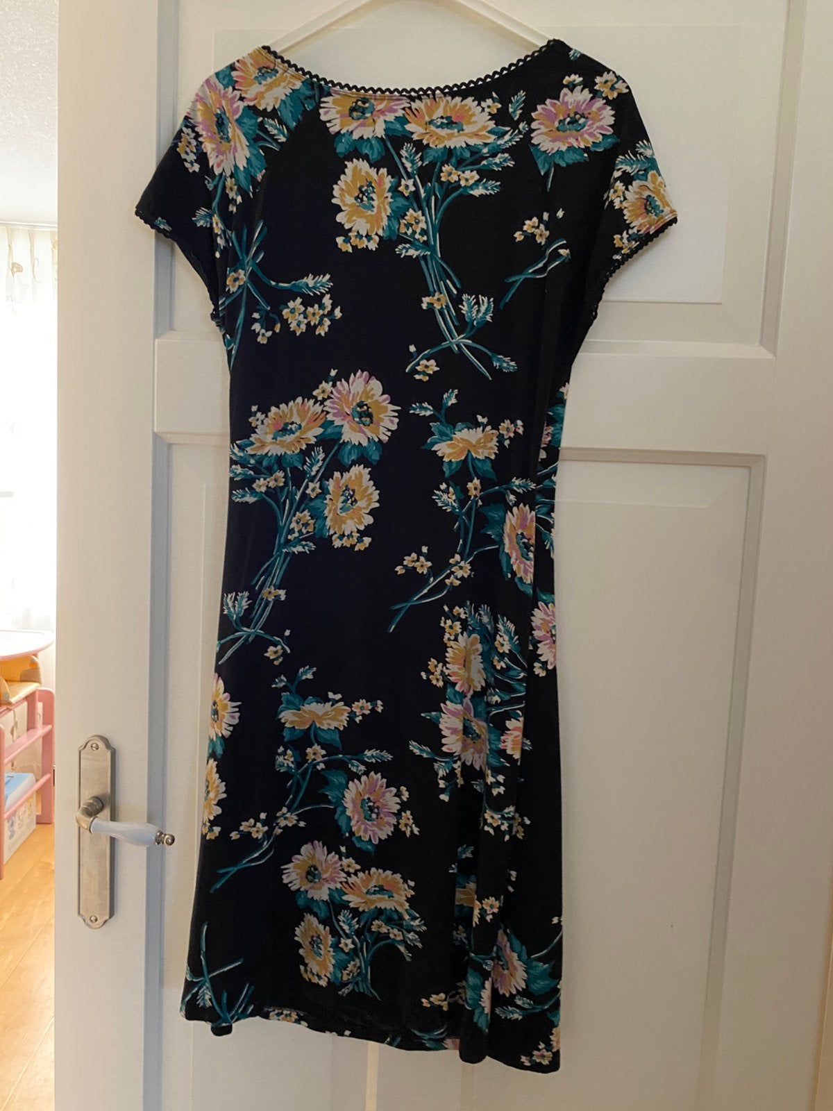 King Louis zomerjurk L, Kleding | Dames, Jurken, Ophalen of Verzenden, Zo goed als nieuw, Maat 38/40 (M), Onder de knie