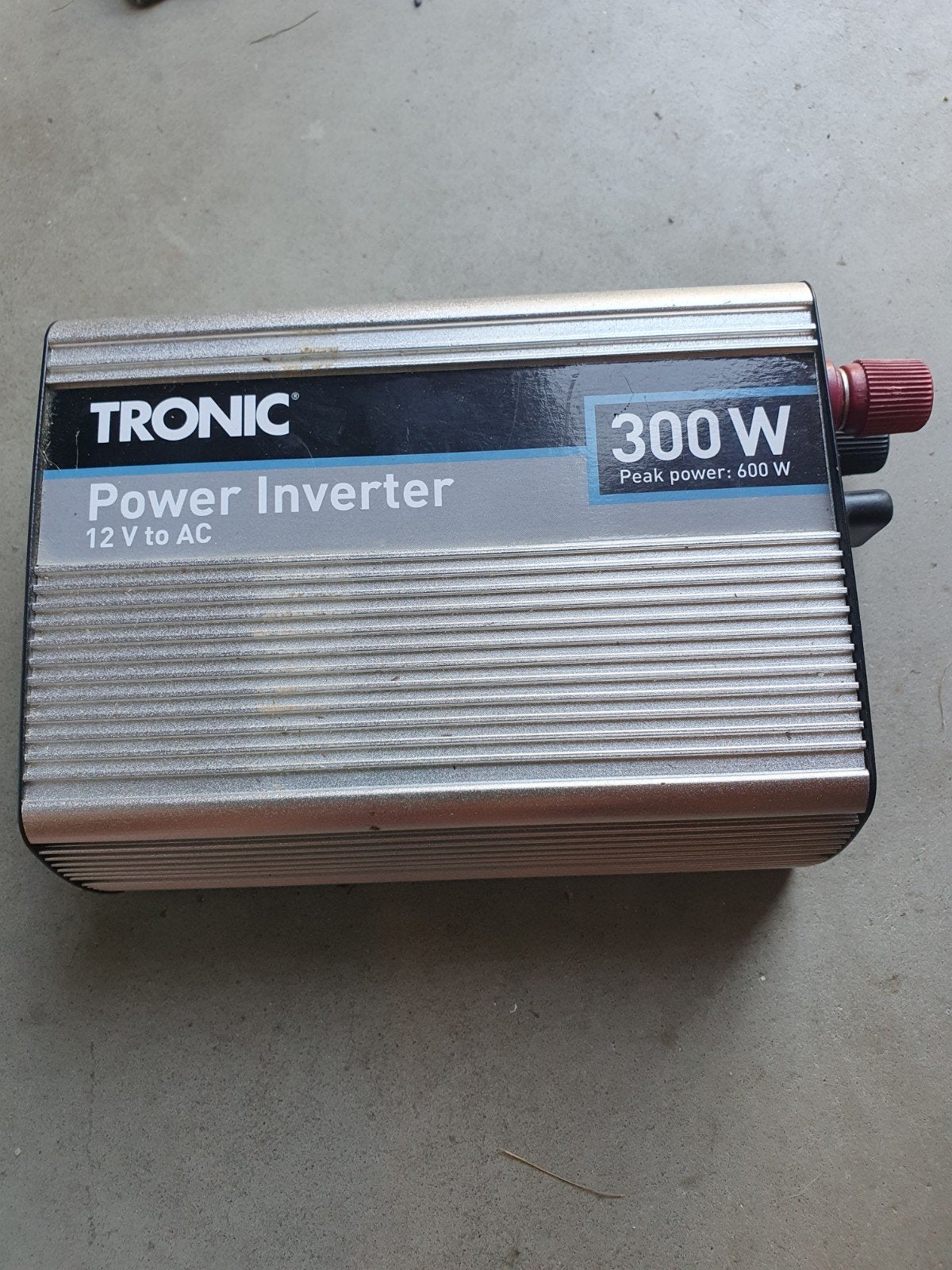 Omvormer 12 naar 220v, Ophalen of Verzenden