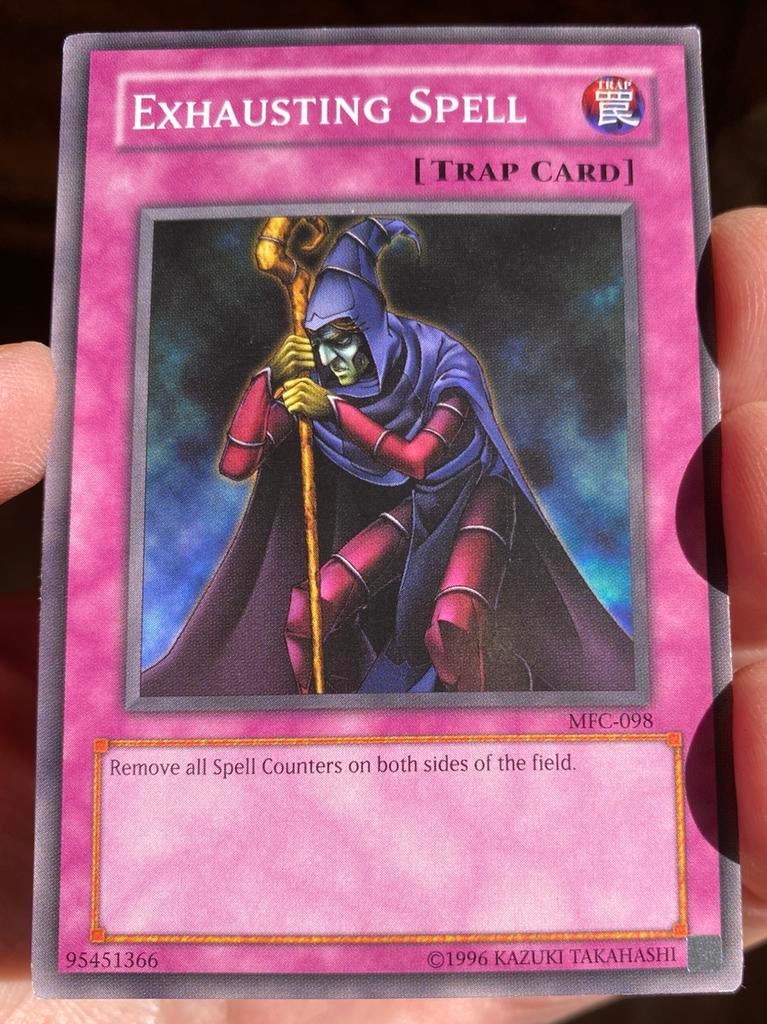 Yu-Gi-Oh! Exhausting Spell MFC Old US Print !, Ophalen of Verzenden, Gebruikt, Losse kaart