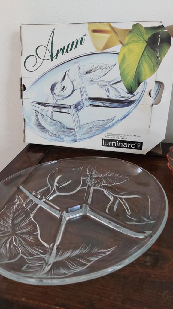 Vintage Ovale Schaal Luminarc Arum, Nieuwstaat met Doos, Huis en Inrichting, Schaal, Nieuw, Ophalen of Verzenden, Glas