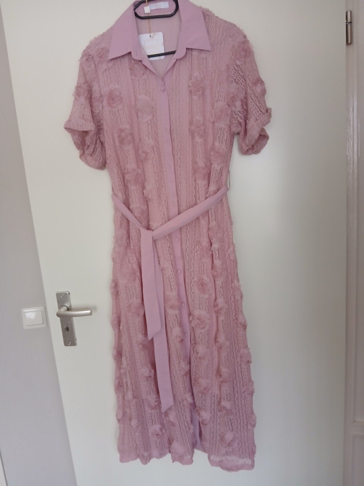 Nieuwe Roze Jurk met Rozen m- Perfect voor Bruiloft of Feest, Ophalen of Verzenden