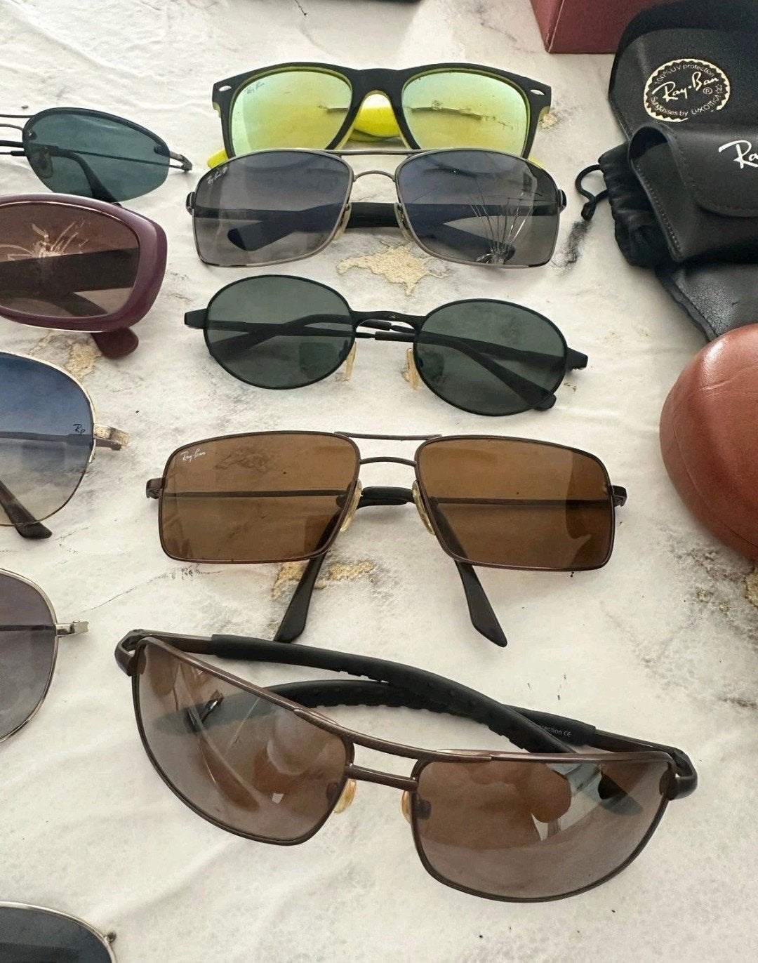 partij rayban zonnebrillen origineel met circa 12 stuks  
te, Ophalen of Verzenden, Gebruikt