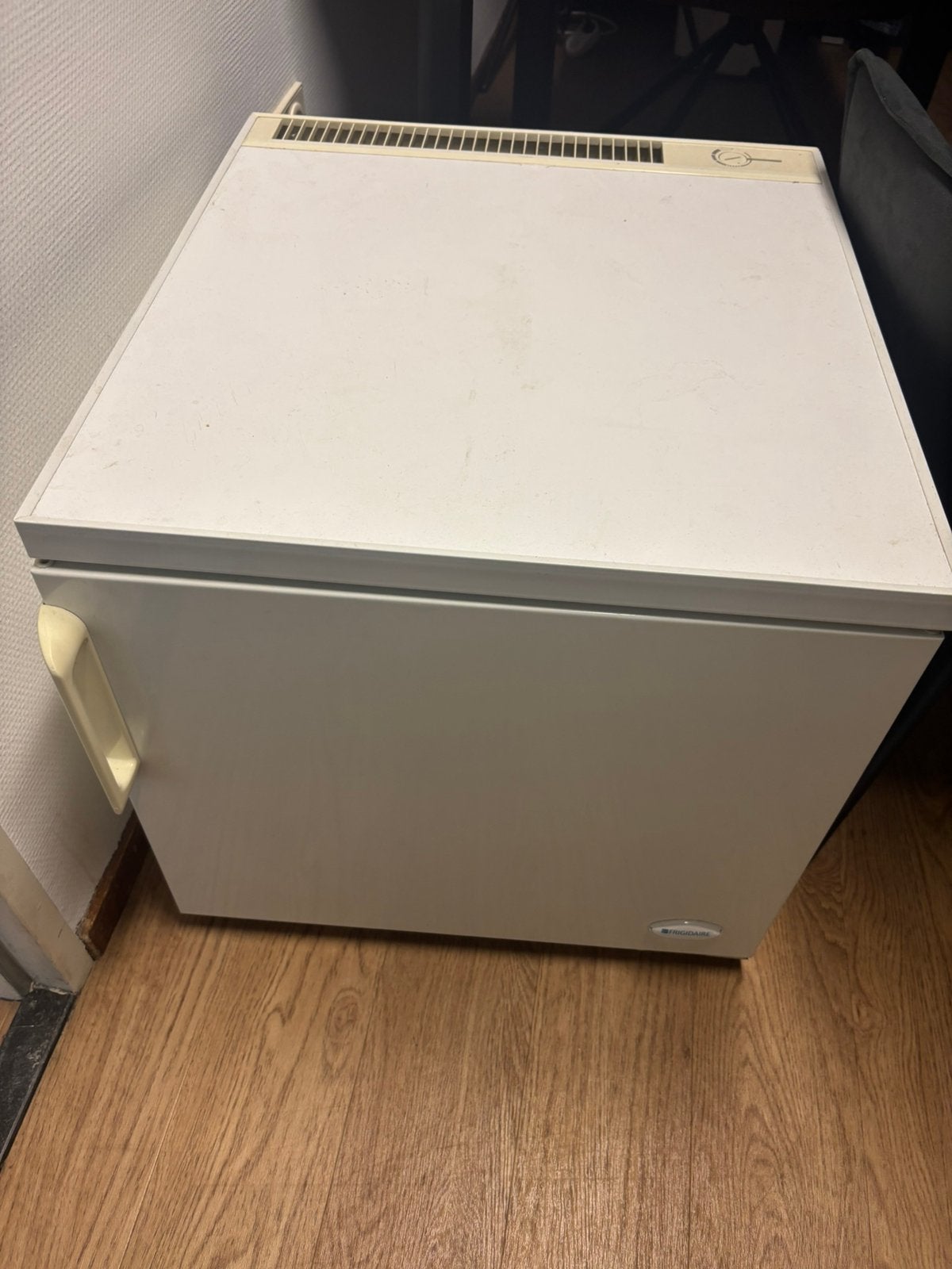 Vriezer, Witgoed en Apparatuur, Ophalen, Zo goed als nieuw, Minder dan 60 cm