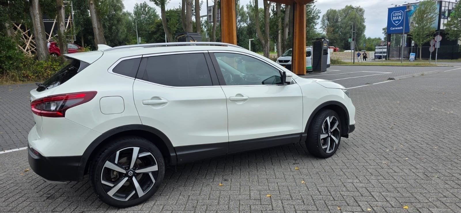 Nissan Qashqai 1.2 Dig-t 85KW 2WD CVT 2018 Wit, Auto's, Automaat, 680 kg, 4 cilinders, Wit