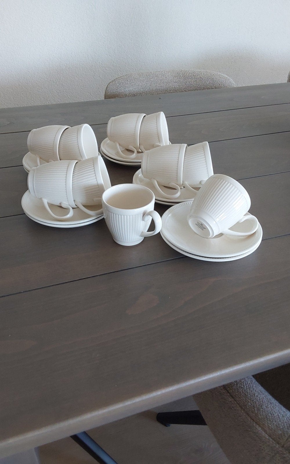 kop en schotel  Wedgwood WINDSOR, Ophalen of Verzenden, Zo goed als nieuw, Porselein, Kop(pen) en/of Schotel(s)