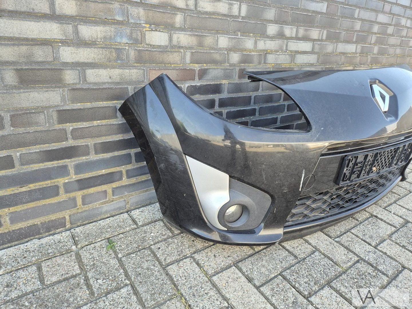 Renault Twingo 2 2007 - 2012 voorbumper sport + mistlampen, Gebruikt, -, -, Ophalen of Verzenden