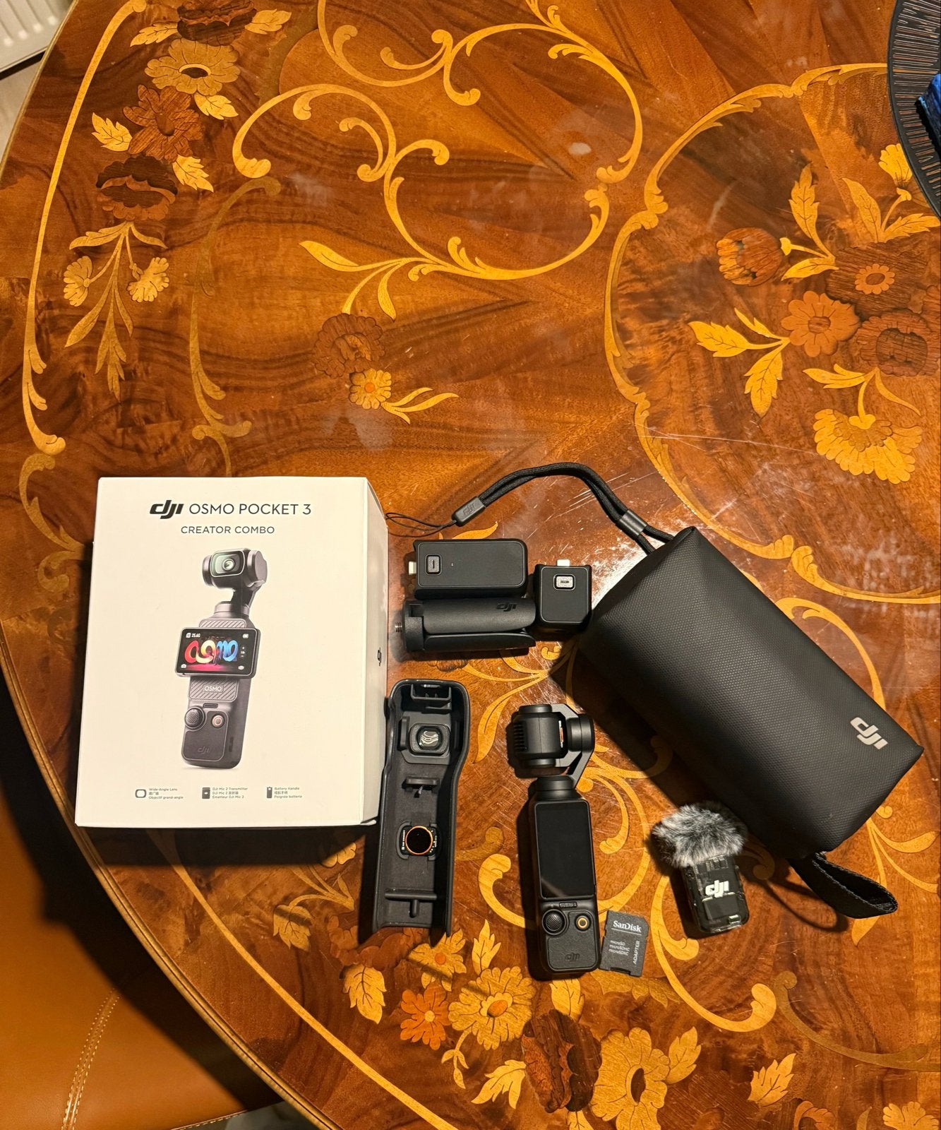 DJI Osmo Pocket 3 Creator Combo met accessoires, Overige merken, Overige soorten, Zo goed als nieuw, Externe microfoon