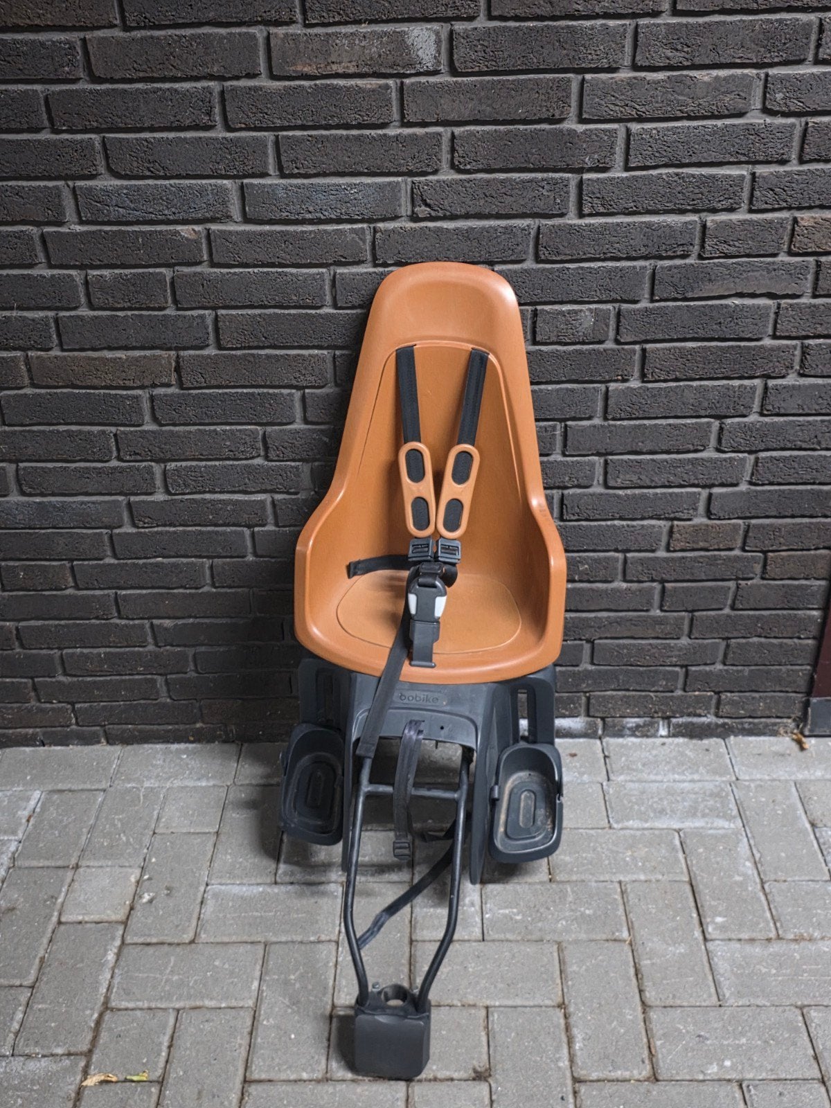 Bobike achterzitje met drager voor fiets, Ophalen, Achterzitje, Voetsteuntjes, Zo goed als nieuw