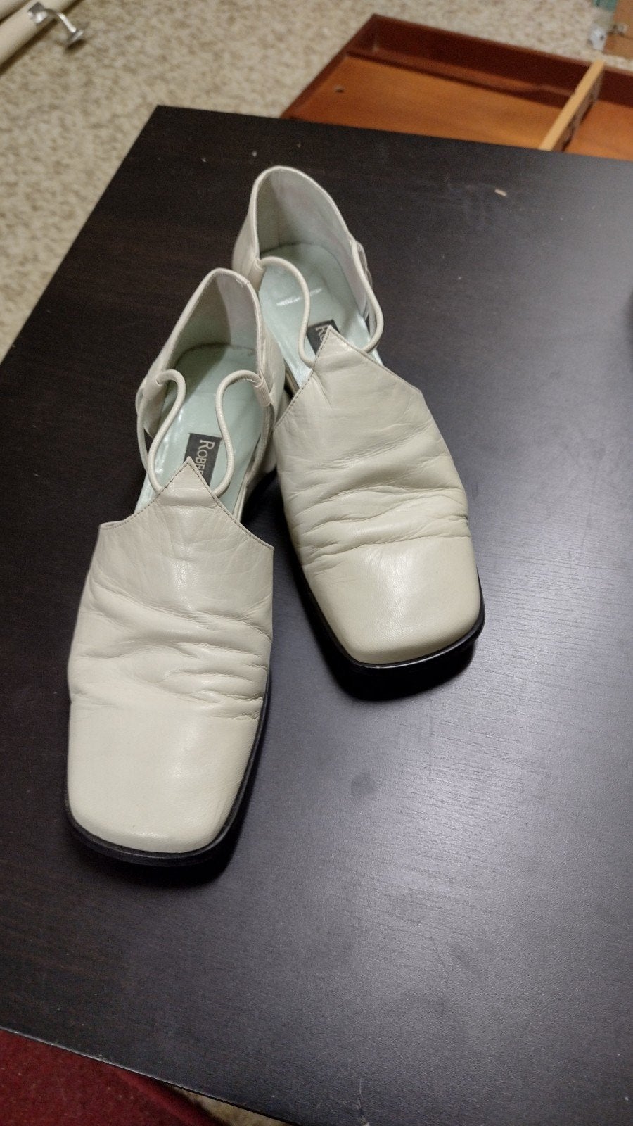 Roberto d'Angelo schoenen met klein hakje, Kleding | Dames, Schoenen, Ophalen