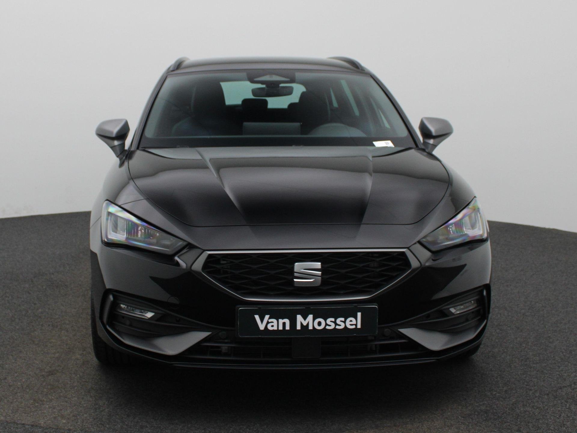 SEAT Leon Sportstourer 1.5 TSI e-Hybrid FR Business 204 PK |, Auto's, Stof, Euro 6, 4 cilinders, Nieuw