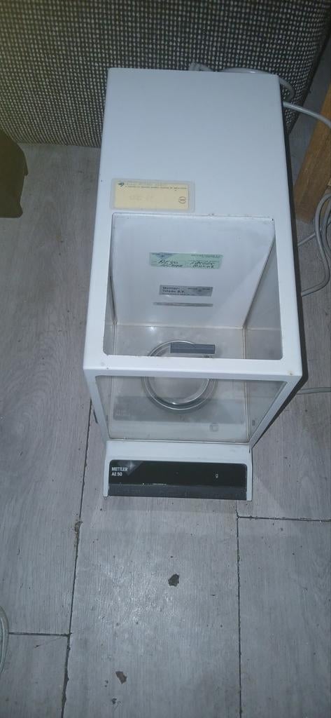 Mettler AE 50 Precisieweegschaal - Nauwkeurig en Betrouwbaar, Doe-het-zelf en Verbouw, Weegschalen, Ophalen of Verzenden, Gebruikt