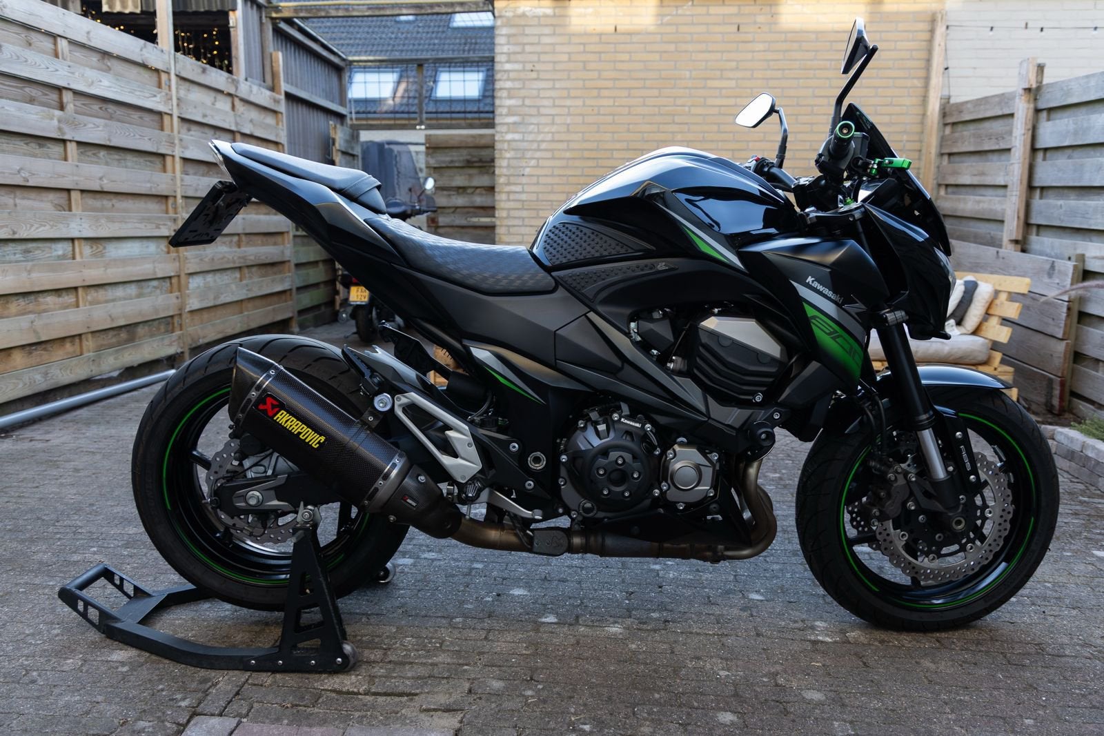 Kawasaki Z800 ABS Akrapovic (bj 2016), 849 cc, 4 cilinders, Motorrijbewijs A, Particulier