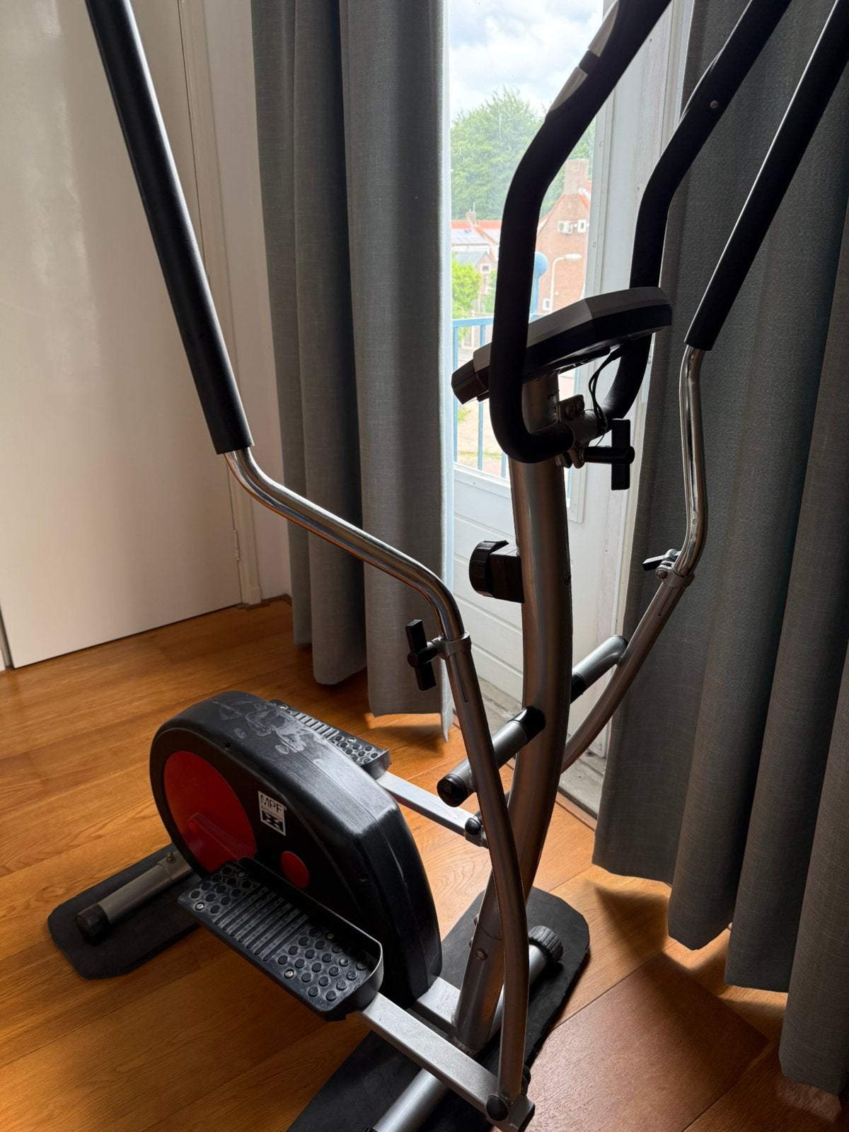 Crosstrainer merk mpf, Ophalen of Verzenden, Zo goed als nieuw, Crosstrainer