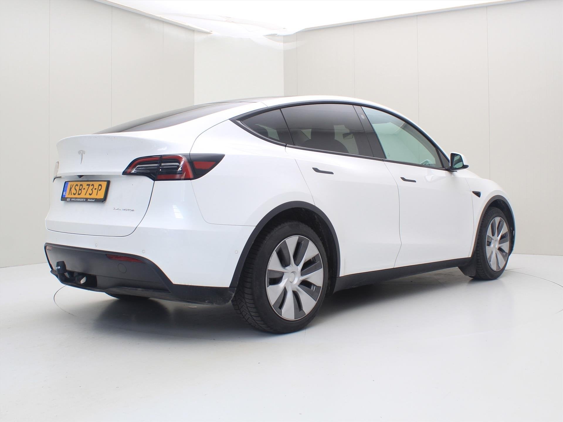 Tesla Model Y Long Range AWD 75kWh 351pk AMD RYZEN 92.5 % So, Auto's, Automaat, Gebruikt, Wit, 351 pk