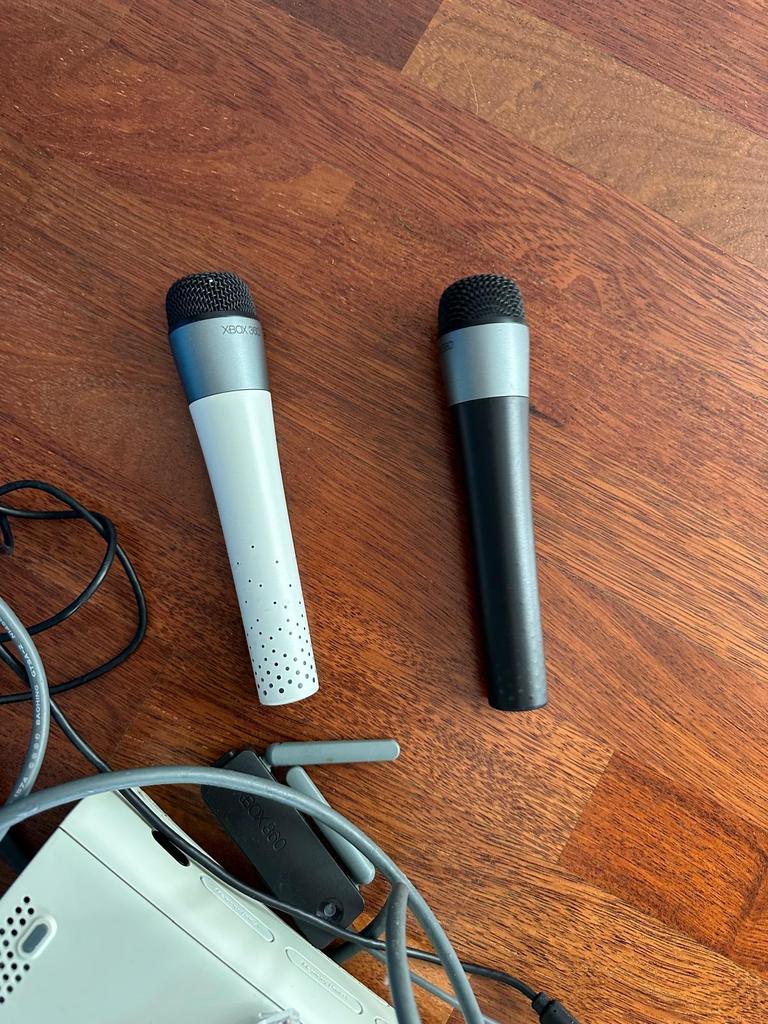 Xbox 360 Microfoons (2 stuks), Ophalen of Verzenden, Zo goed als nieuw