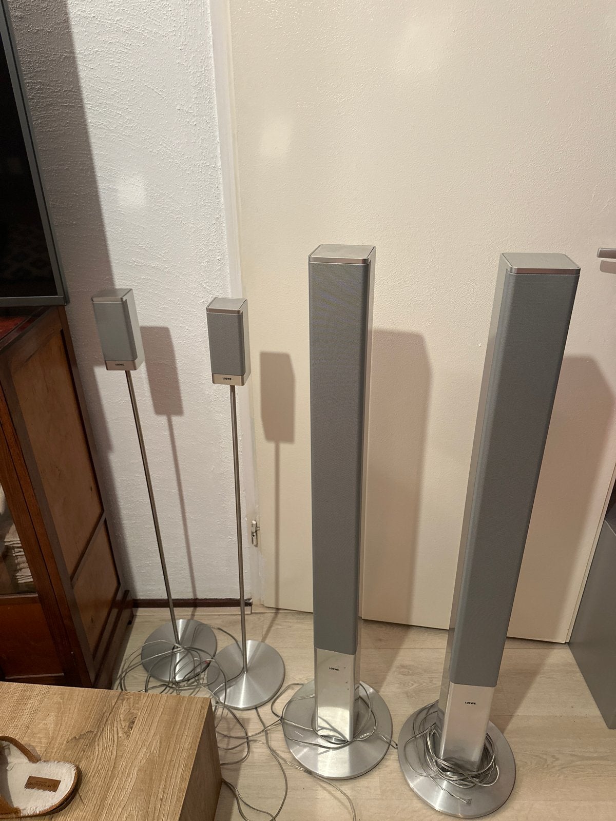 Loewe Speakerset - 2 Vloerstaande en 2 Luidspreker, Gebruikt, JVC, Speakerset, Ophalen of Verzenden