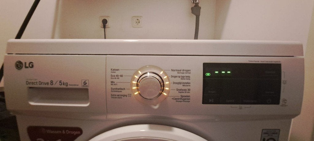 LG-wasmachine, 6 tot 8 kg, Ophalen, 1200 tot 1600 toeren, 85 tot 90 cm