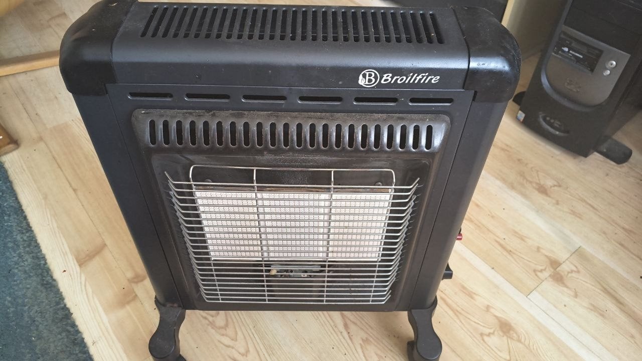 Broilfire Flat Basic gaskachel - wand/rol kachel 4.2 kW, Tuin en Terras, Ophalen, Zo goed als nieuw