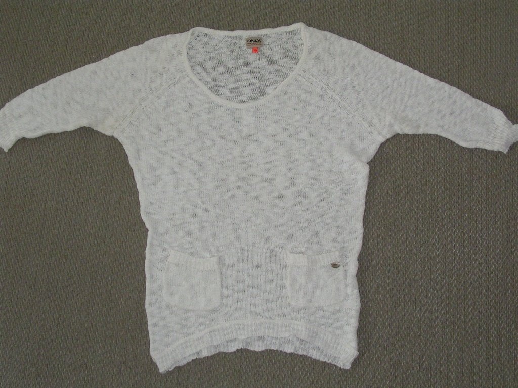 Ivoor witte Only trui met driekwart mouwen maat XS., Only, Wit, Nieuw, Ophalen of Verzenden