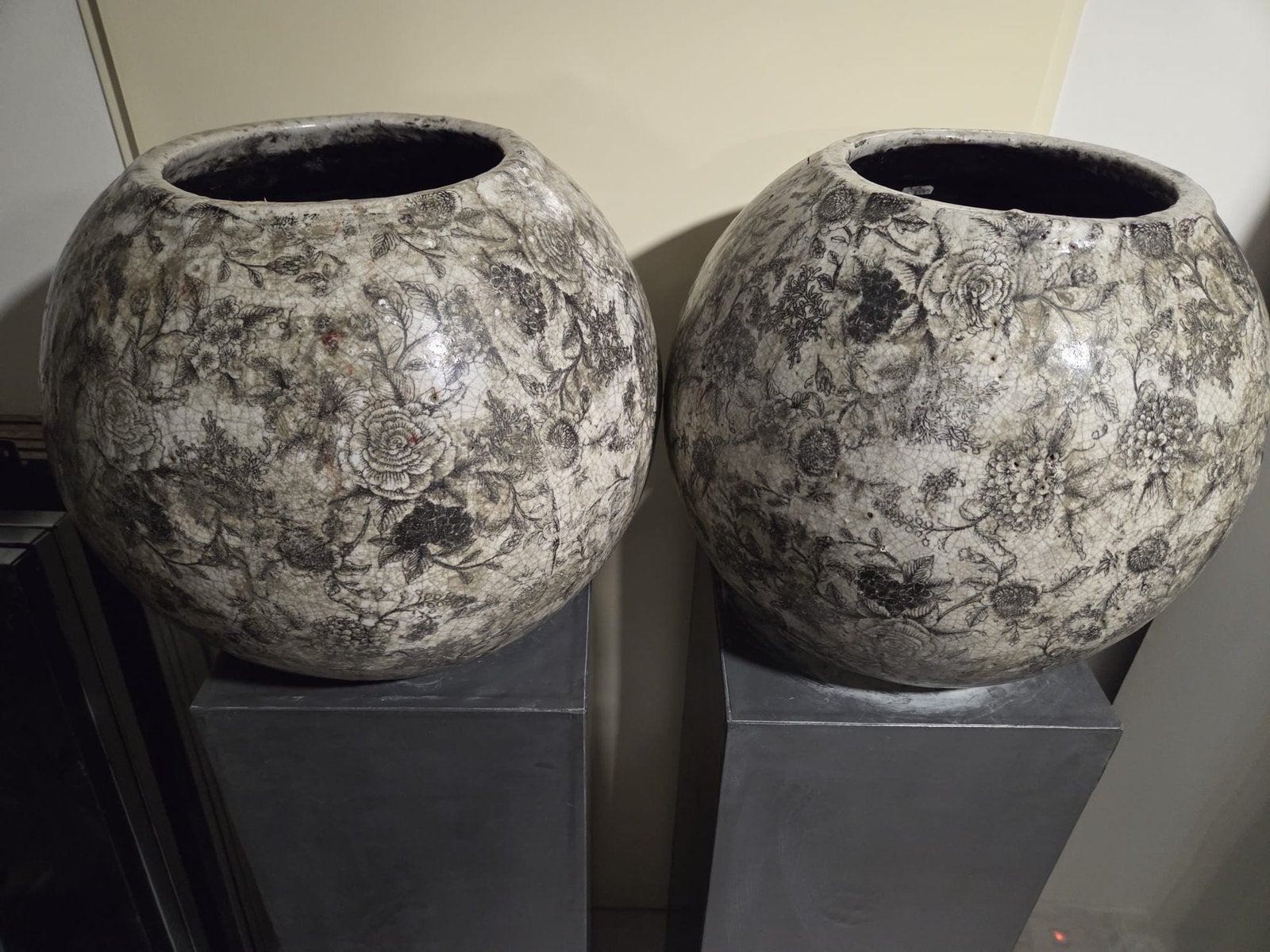 PTMD Collection: 2x37cm hoog decoratieve vazen / bloempotten, Ophalen, Overige kleuren, Minder dan 50 cm, Glas