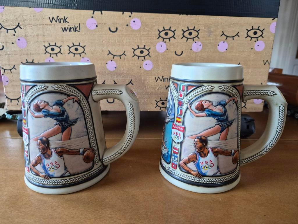 Set van 2 Budweiser 1992 Olympische Team Bierpullen, Ophalen of Verzenden