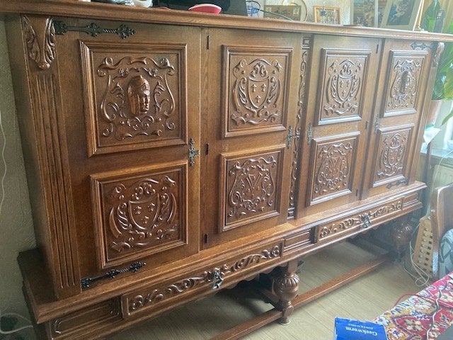 Antiek eiken dressoir met houtsnijwerk, Antiek en Kunst, Ophalen