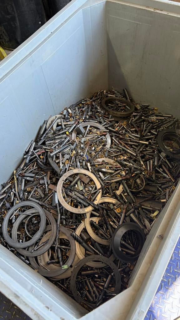 Hardmetaal, Metaalreststromen widia & Productieafkeur, Ophalen of Verzenden, Zo goed als nieuw, 250 mm of meer