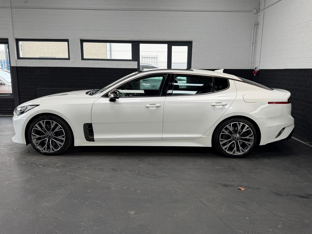 Kia Stinger 2.0 T-GDI GT-Line | Pano | H&K | Adaptive | Lede, Auto's, 1998 cc, Achterwielaandrijving, Gebruikt, Zwart