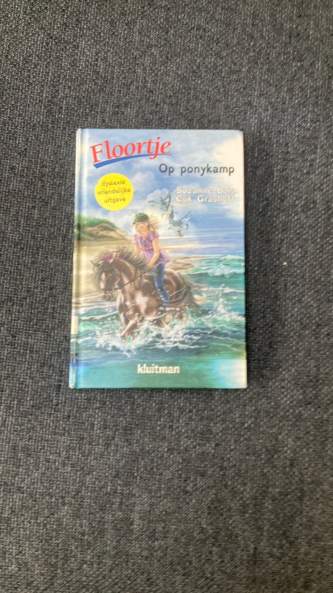 Suzanne Buis - Floortje op ponykamp, Fictie algemeen, Suzanne Buis, Ophalen, Gelezen