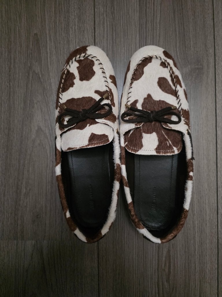 Schoenen koeienprint nieuw!! Mt 41, Ophalen, H&M, Overige kleuren, Instappers