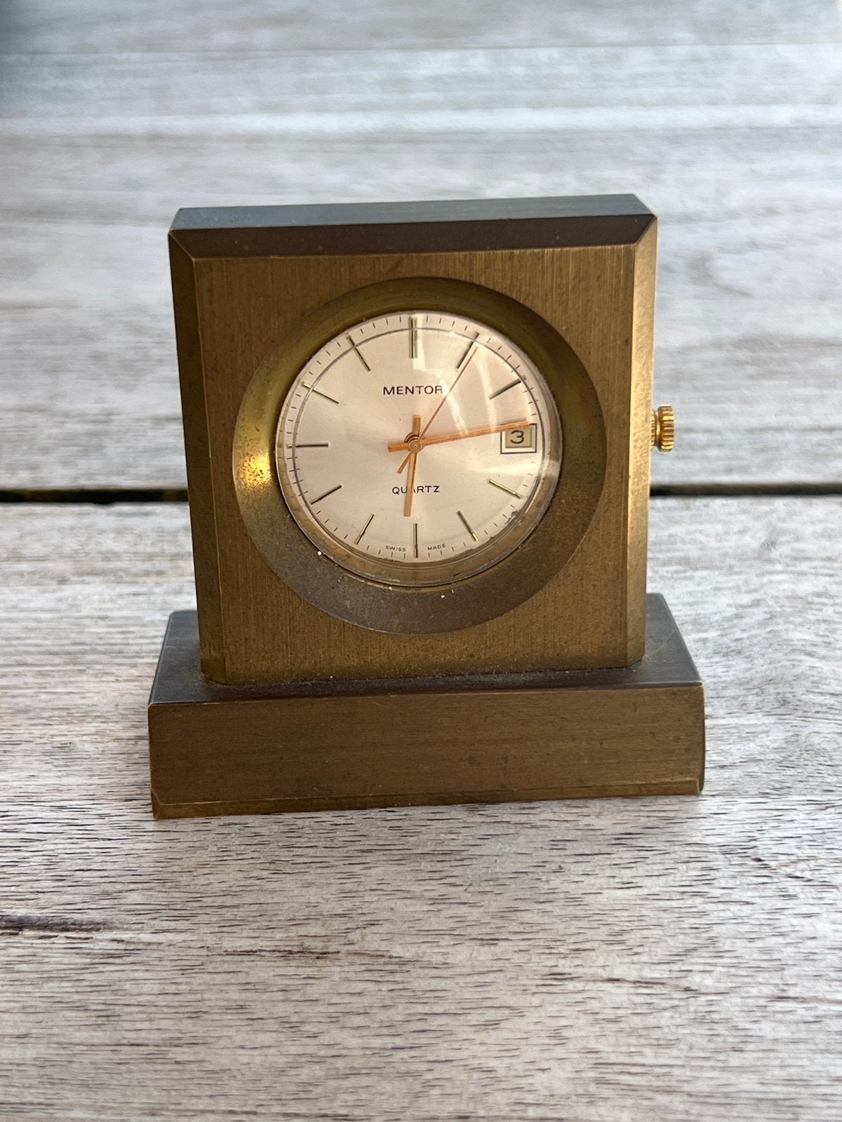 Vintage Mentor Quartz Tafelklokje - Swiss Made, Antiek en Kunst, Antiek | Klokken, Ophalen of Verzenden