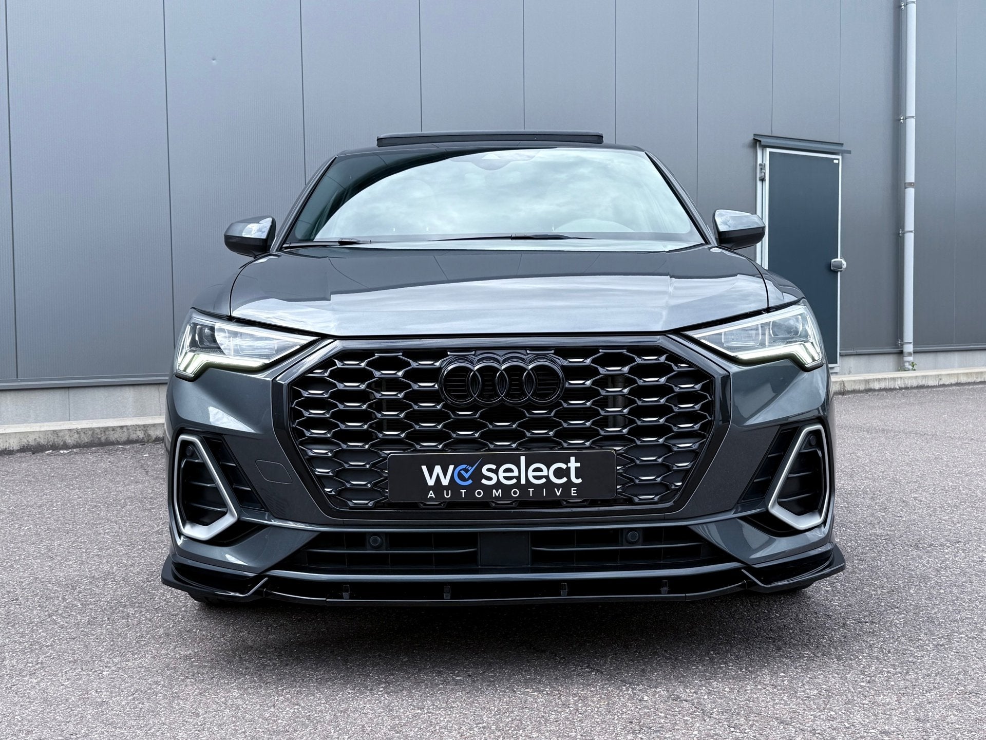 Audi Q3 Sportback 45 TFSI S-Line RS-Pakket l Pano l Camera l, Gebruikt, Euro 6, Leder en Stof, Hybride Elektrisch/Benzine