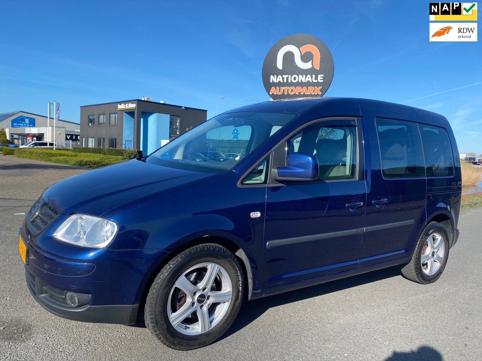 Volkswagen Caddy 2007 - 1.6 Optive Comfort 7p. - 7 persoons, Voorwielaandrijving, Gebruikt, Overige modellen, 4 cilinders