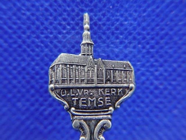 Lepeltje: Temse B OLV-kerk, Verzenden