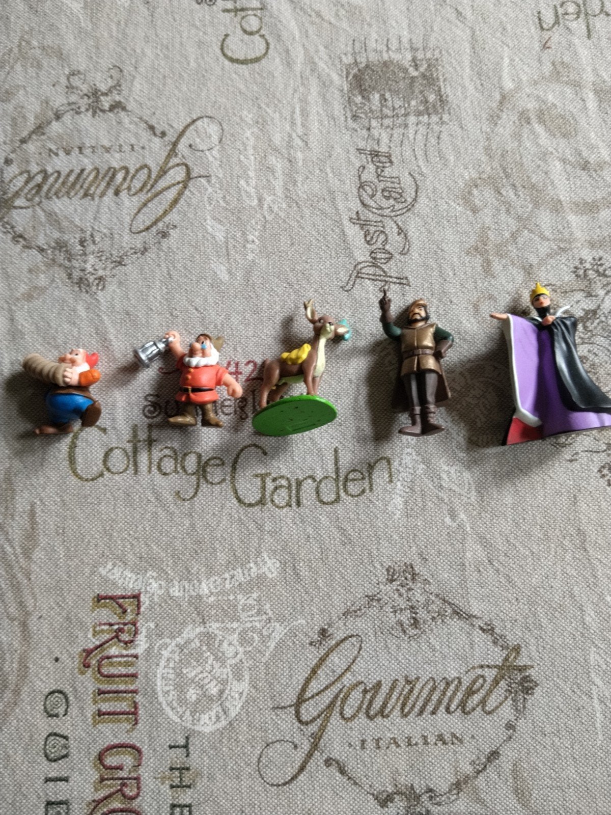 Diverse figuren Sneeuwwitje en de Zeven Dwergen, Ophalen of Verzenden