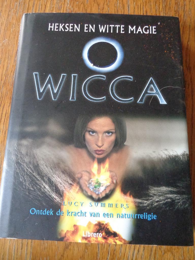 heksen en witte magie, Boeken, Ophalen of Verzenden, Nieuw, Spiritualiteit algemeen, Overige typen