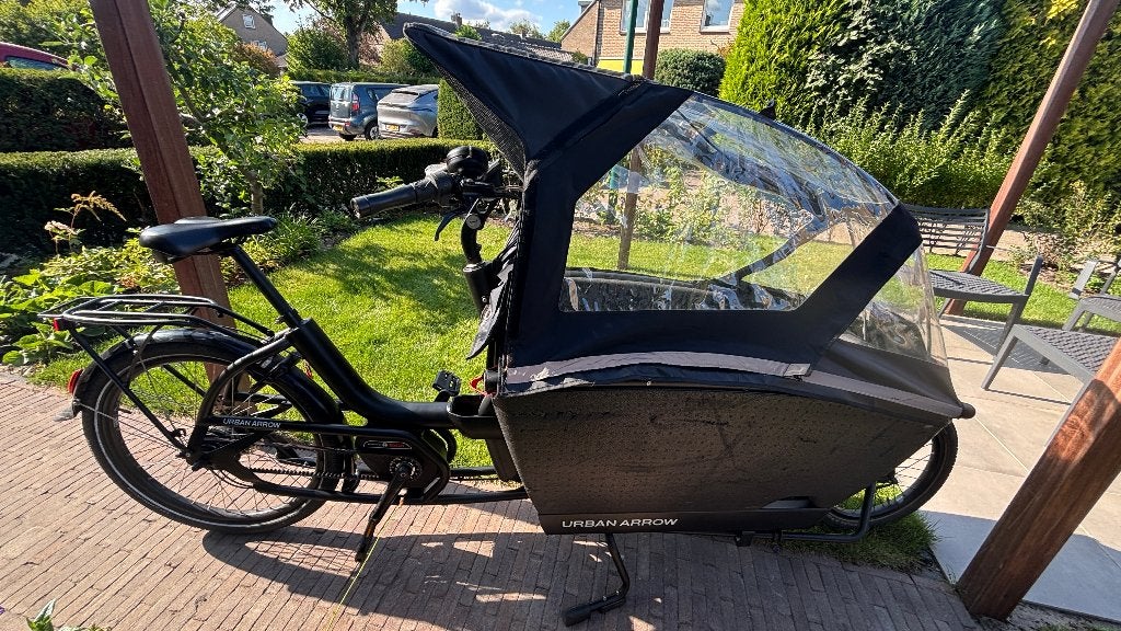 Urban Arrow Family Bakfiets - Performance CX met regenhuif, Fietsen en Brommers, Ophalen, Gebruikt, 3 kinderen, Huif