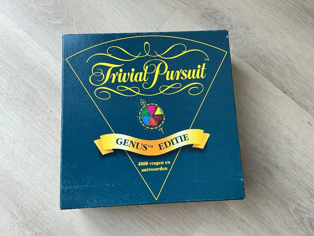 triviant pursuit genius tm editie, Vijf spelers of meer, Ophalen, Zo goed als nieuw