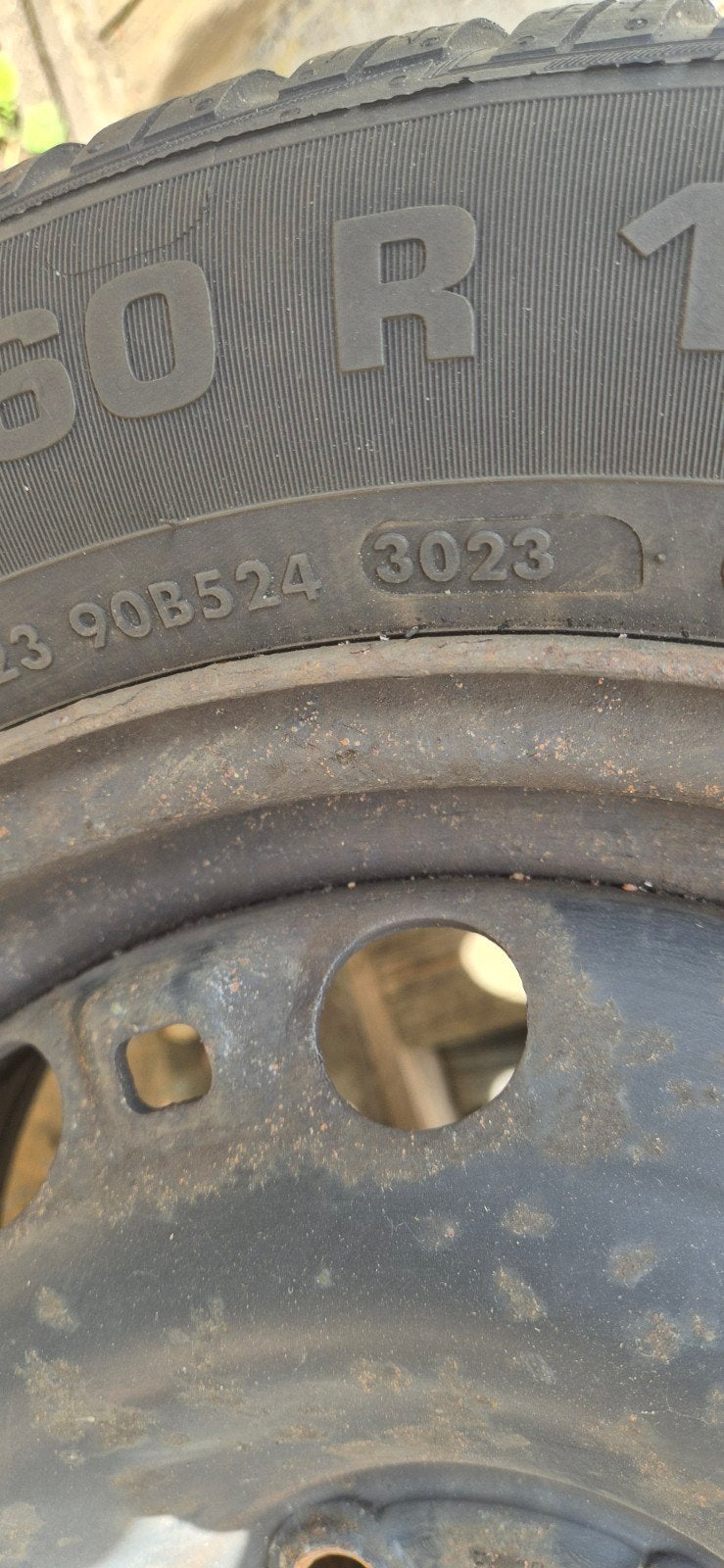 Winterbanden 185/60r15.(4 stuks), Auto diversen, Ophalen