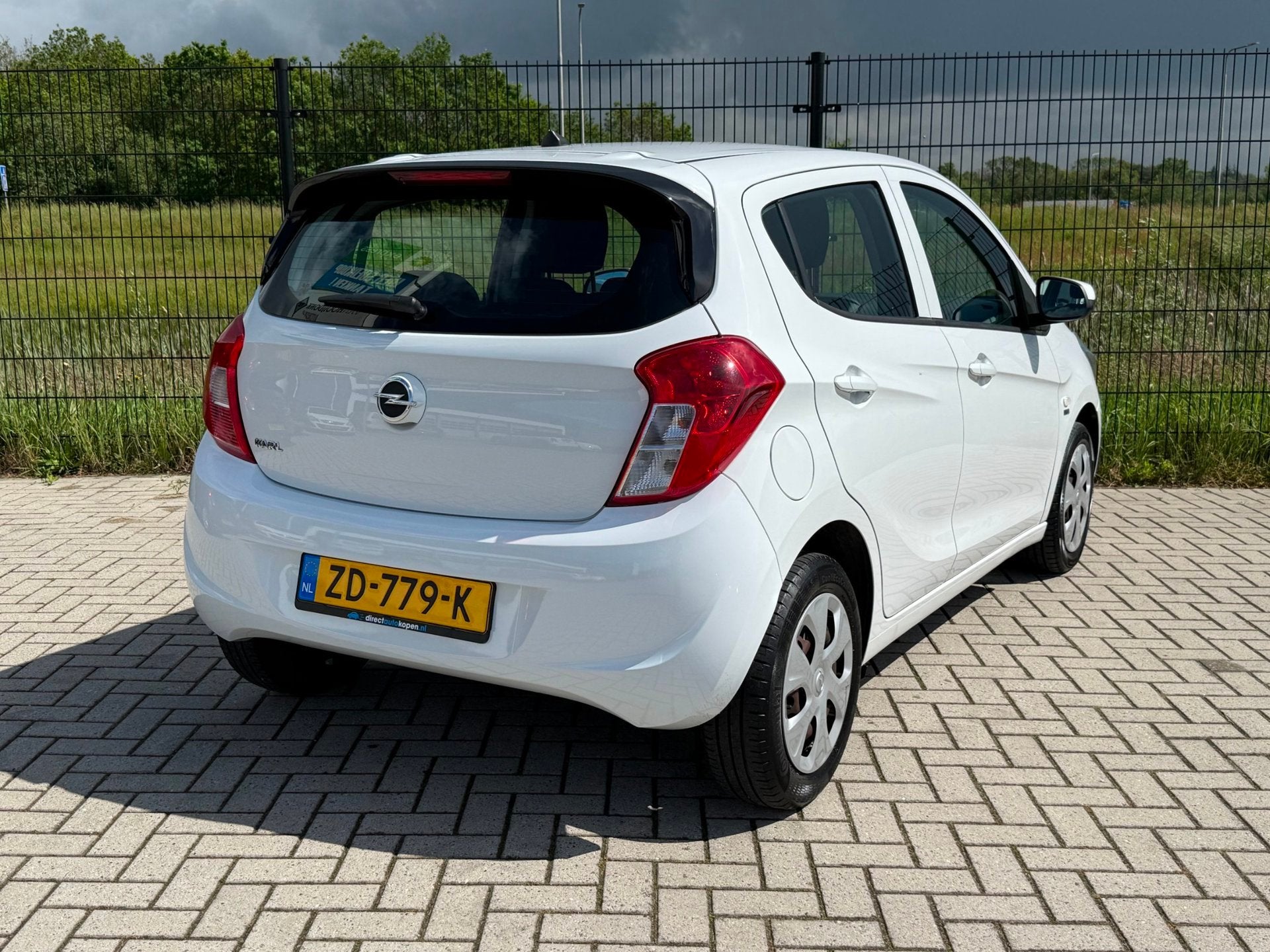 Opel KARL 1.0 ecoFLEX 120 Jaar Edition| Bluetooth | Cruise C, 839 kg, Stof, Gebruikt, Wit