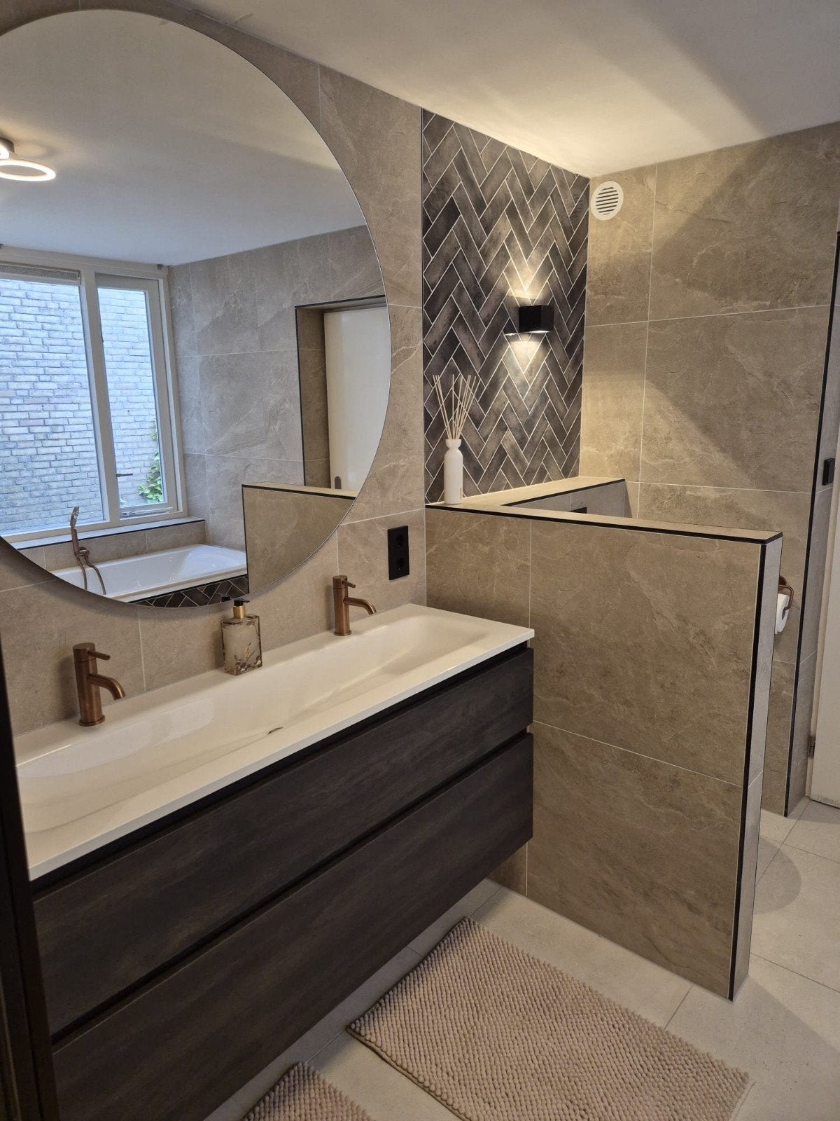 Hoogwaardige keramische tegels voor badkamer/toilet, Doe-het-zelf en Verbouw, Ophalen, 60 cm of meer, Nieuw, Minder dan 5 m²