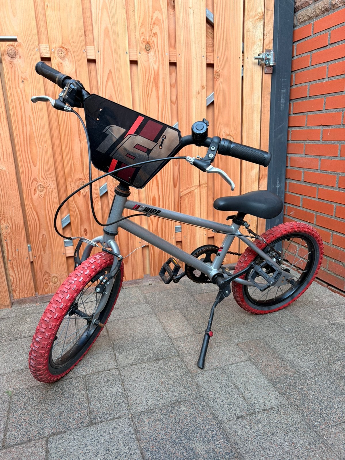 BTWIN BMX voor kinderen 16" wipe, Ophalen, Zo goed als nieuw, Staal, 16 tot 20 inch