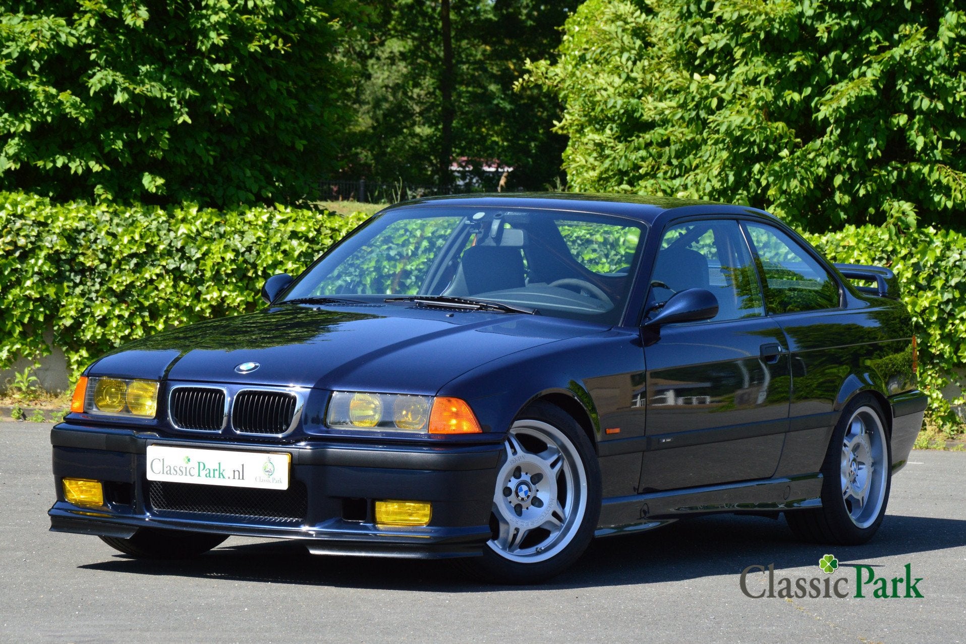 BMW 3 Serie 323i E36 Coupé "Clubsport" (bj 1998), Auto's, Zwart, 2494 cc, Blauw, Bedrijf